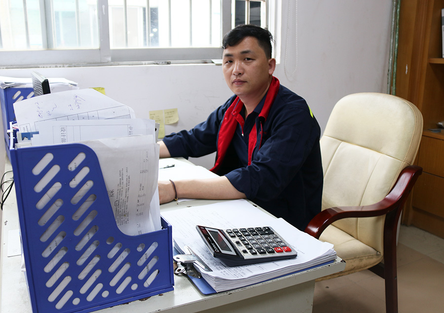 91亚洲欧美鋼製櫃設計師