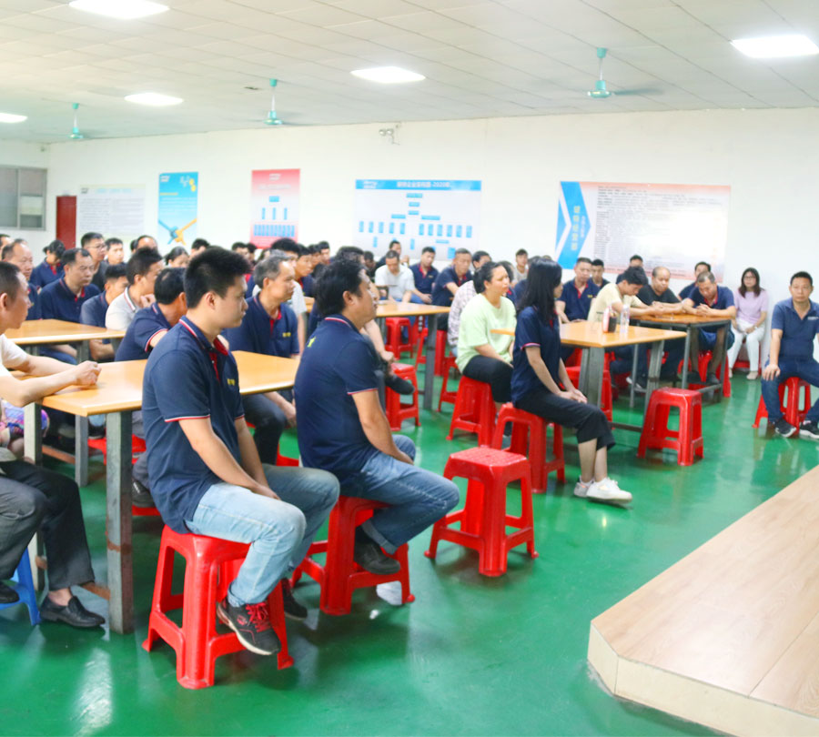 廣州91亚洲欧美辦（bàn）公家（jiā）具有限公司.jpg