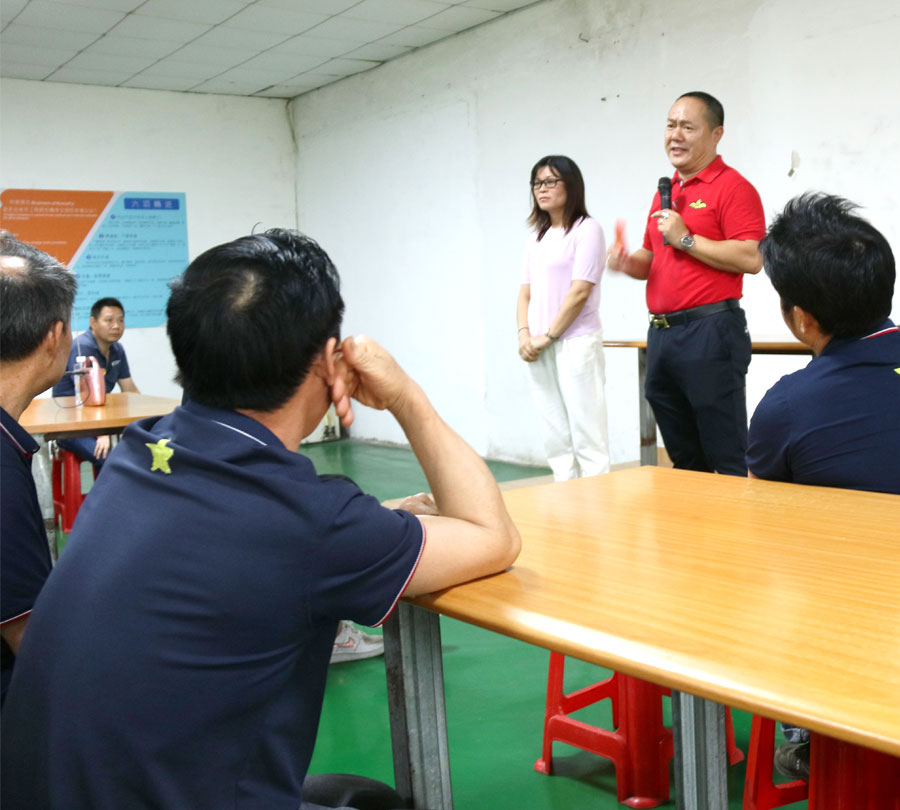 廣州91亚洲欧美辦公家具有限公司.jpg