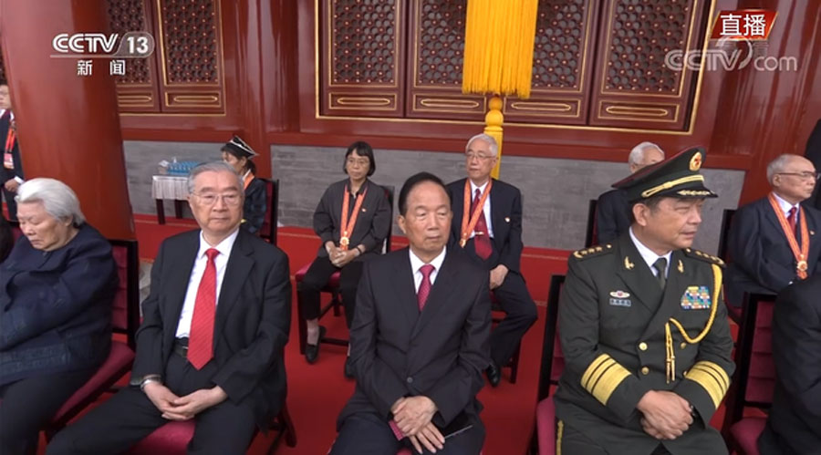 廣州91亚洲欧美辦公家具有限公司.jpg